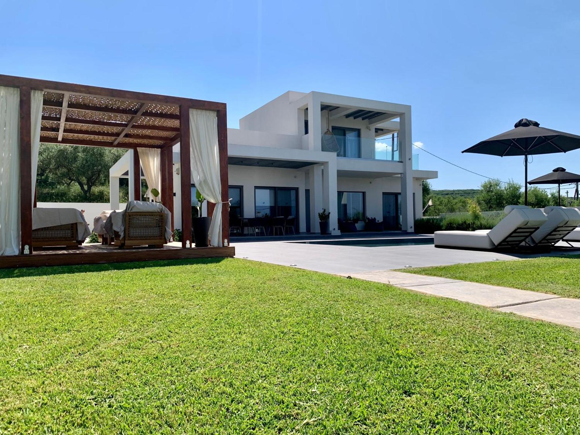 Elysian Villa Amoudi Exterior photo